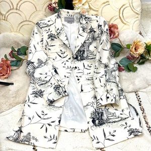 Liz Claiborne 100% Silk Long Blazer Oriental Theme